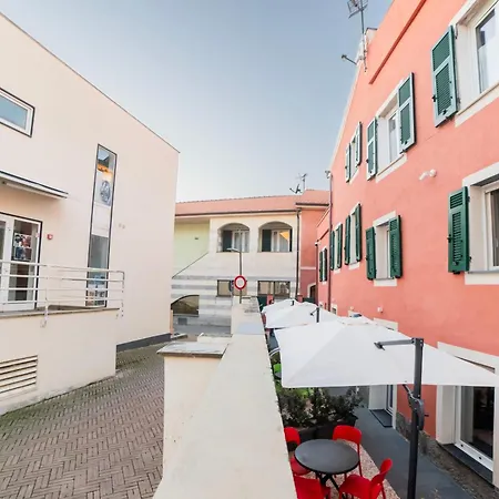 Mirabel - Cinque Terre Apartment *